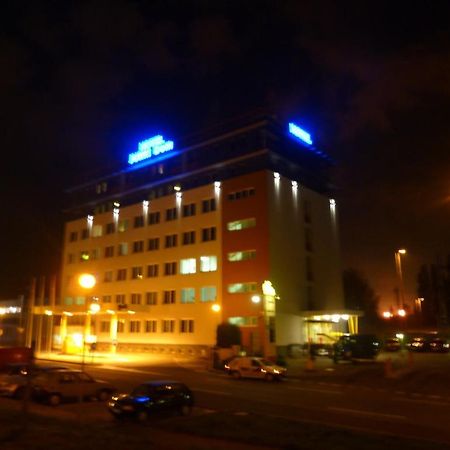 Hotel Jurki Dom Bratislava Exterior foto