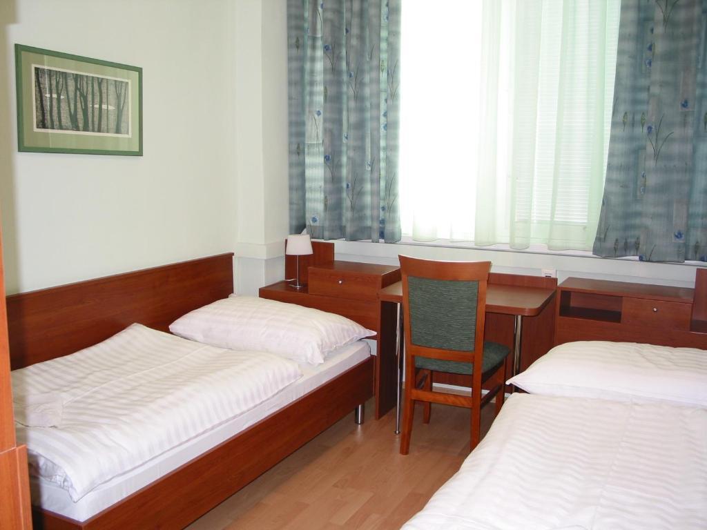 Hotel Jurki Dom Bratislava Cameră foto